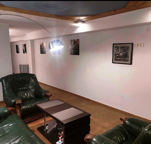 ქირავდება საოფისე ფართი ვერაზე