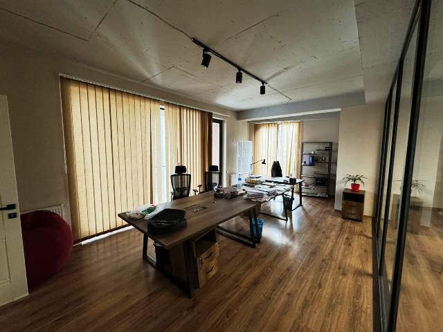 Сдается офисная площадь в Сабуртало