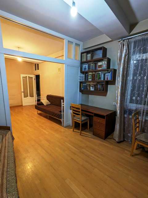 იყიდება ბინა ბაგებში