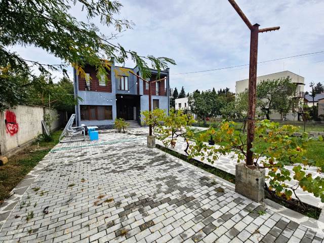 House for rent in Digomi 7