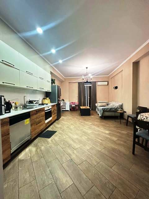 Продается квартира в Сабуртало