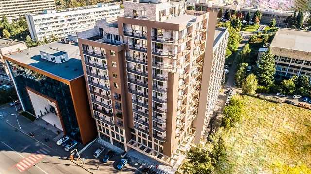 იყიდება ბინა საბურთალოზე