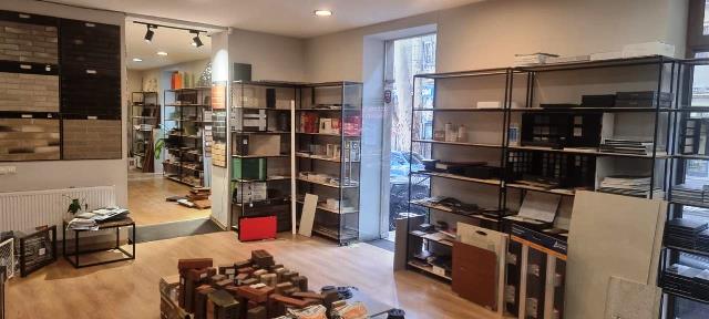 იყიდება კომერციული ფართი ვაკეში