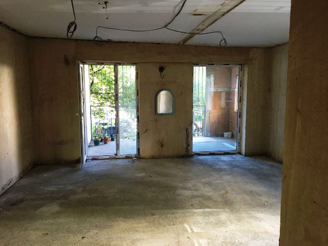 იყიდება ბინა საბურთალოზე