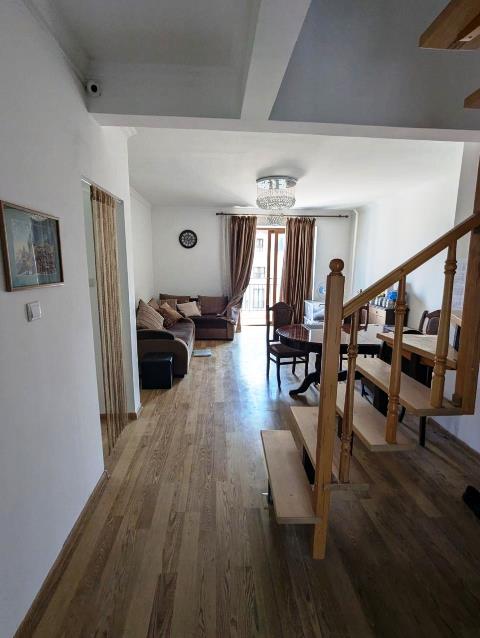 Flat for sale in Varketili