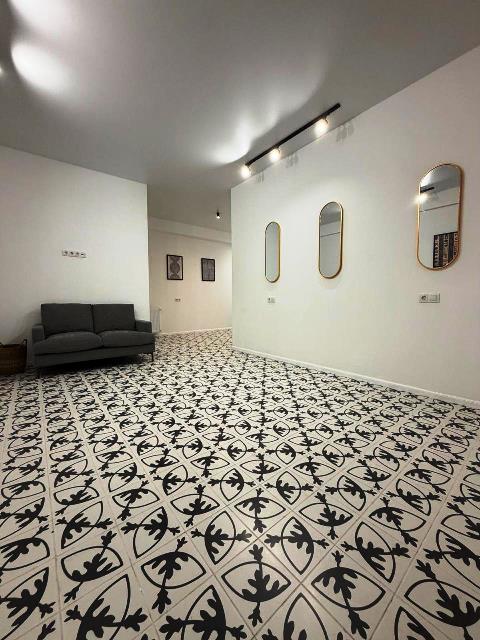 ქირავდება კომერციული ფართი დიდ დიღომში