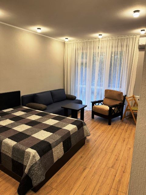 ქირავდება ბინა საბურთალოზე