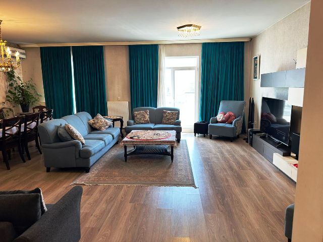 იყიდება ბინა დიდ დიღომში