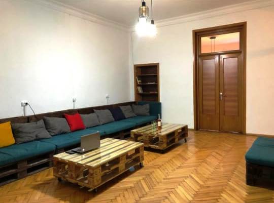 Office space for rent in Vake