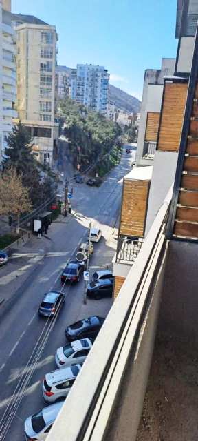 იყიდება ბინა ბაგებში