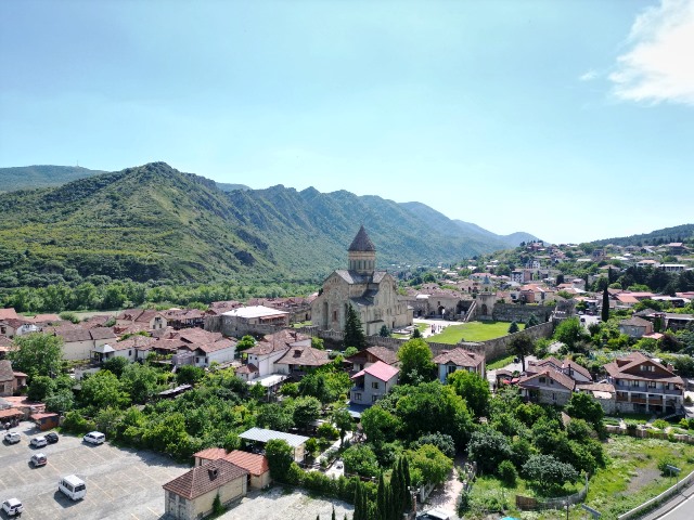 იყიდება სასტუმრო მცხეთაში