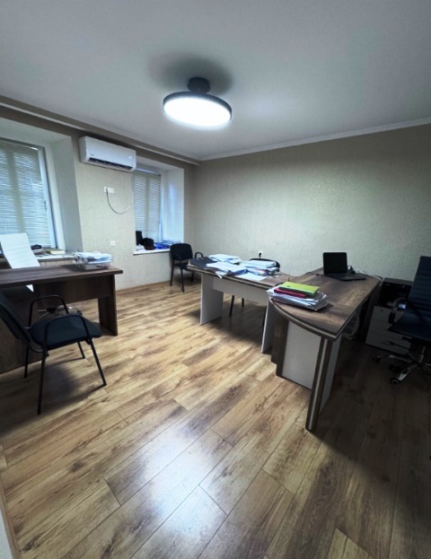 ქირავდება საოფისე ფართი მთაწმინდაზე