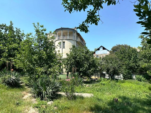 Building for sale in Krtsanisi