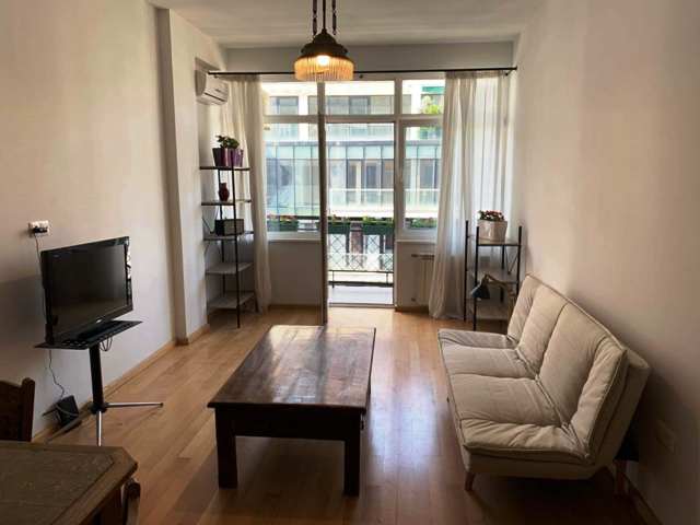 იყიდება ბინა ვაკეში