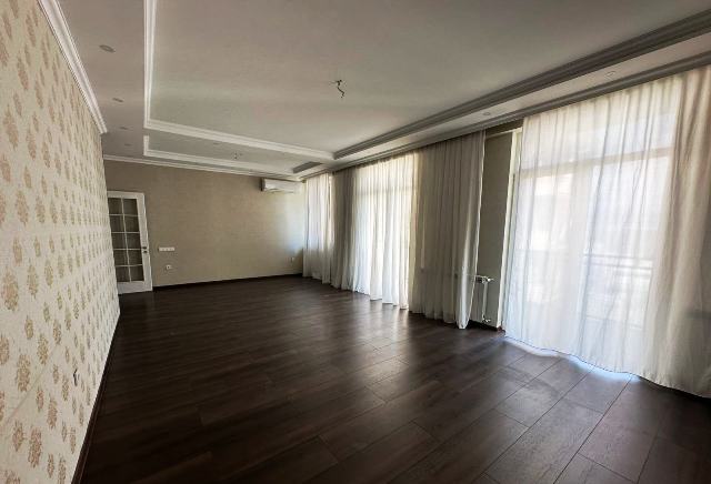 იყიდება ბინა დიდ დიღომში