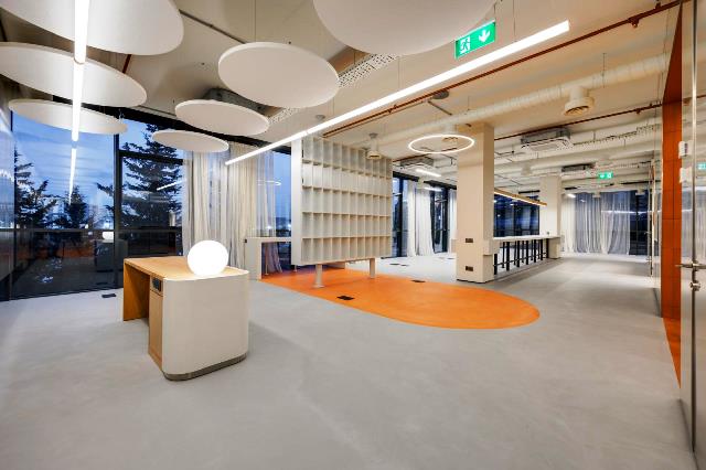 Сдается офисная площадь в Ваке