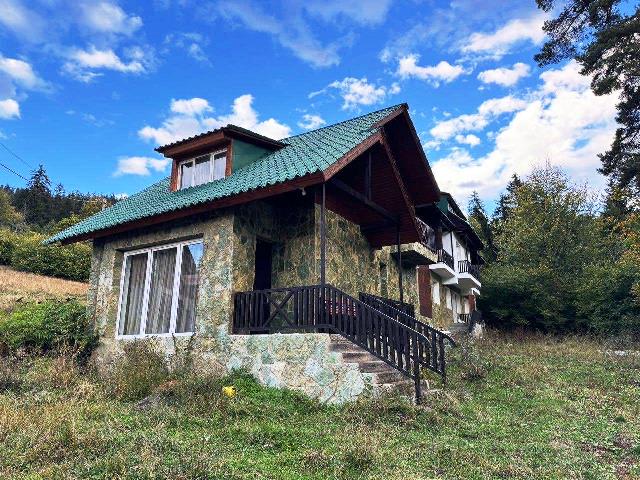 Продается коттедж в Бакуриани