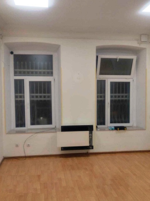 ქირავდება საოფისე ფართი დიდუბეში