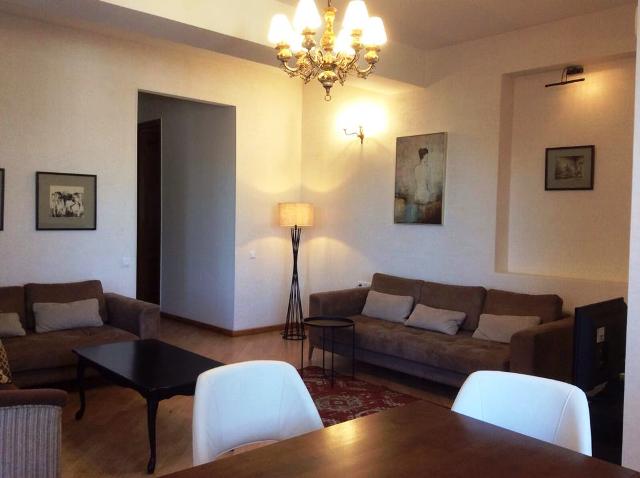 Flat for rent in Mtatsminda-Sololaki