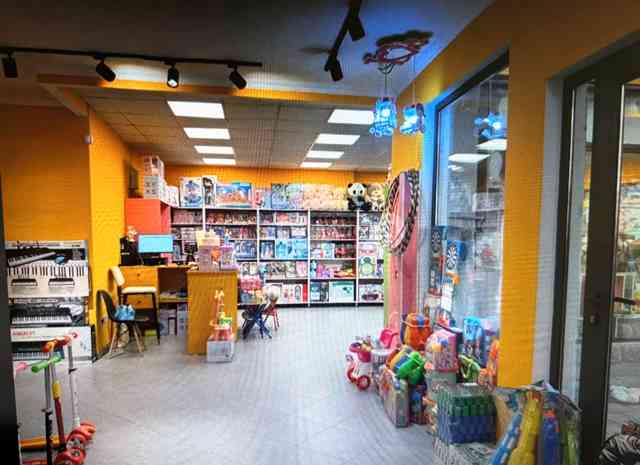 Commercial space for rent in Vake