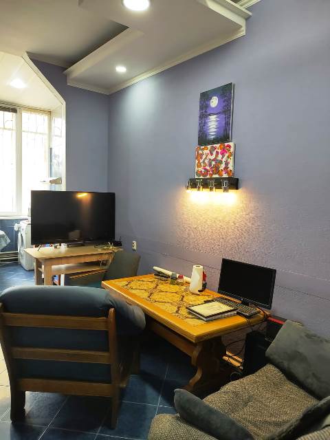 ქირავდება ბინა ვაკეში