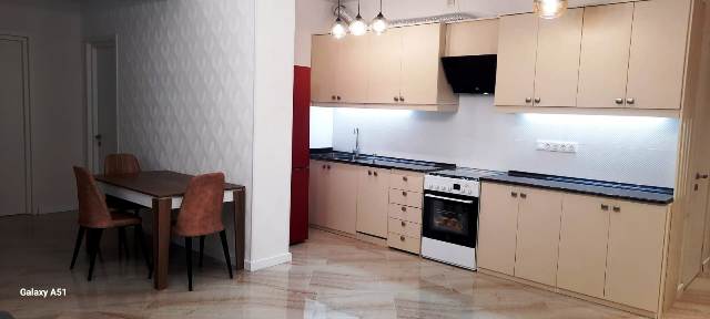 ქირავდება ბინა საბურთალოზე