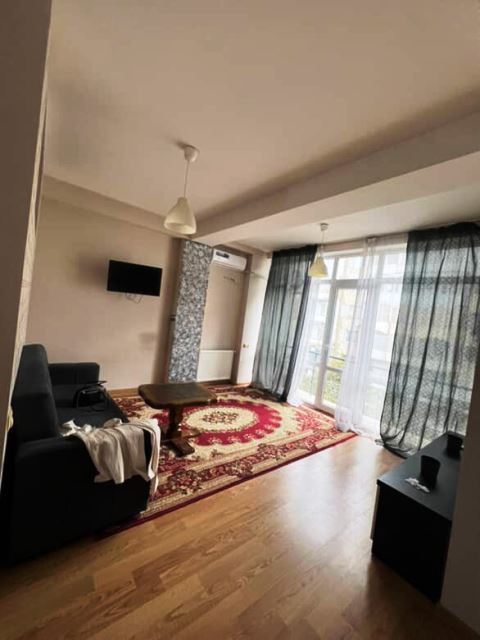 ქირავდება ბინა საბურთალოზე