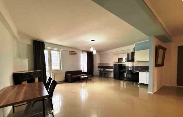 იყიდება ბინა საბურთალოზე