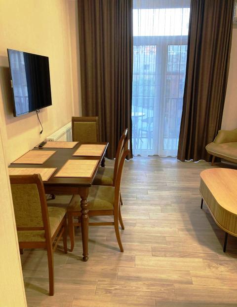 იყიდება ბინა საბურთალოზე