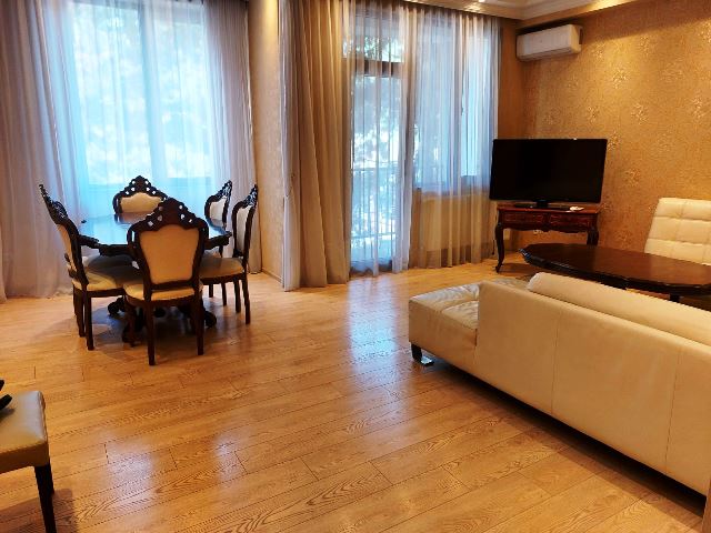 Flat for rent in Isani