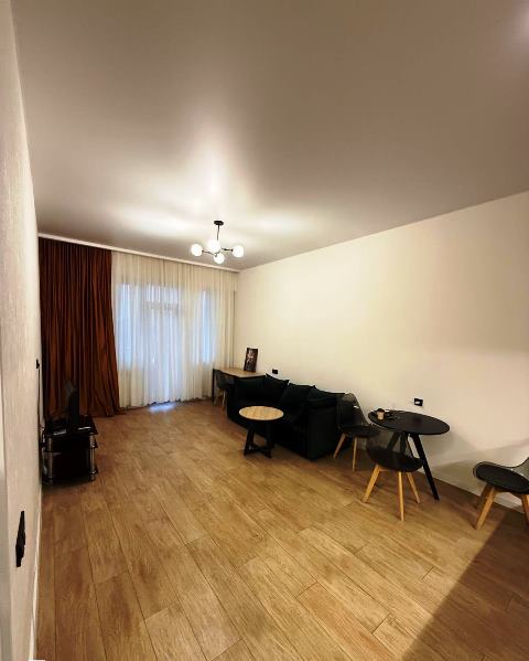 იყიდება ბინა დიღმის მასივში