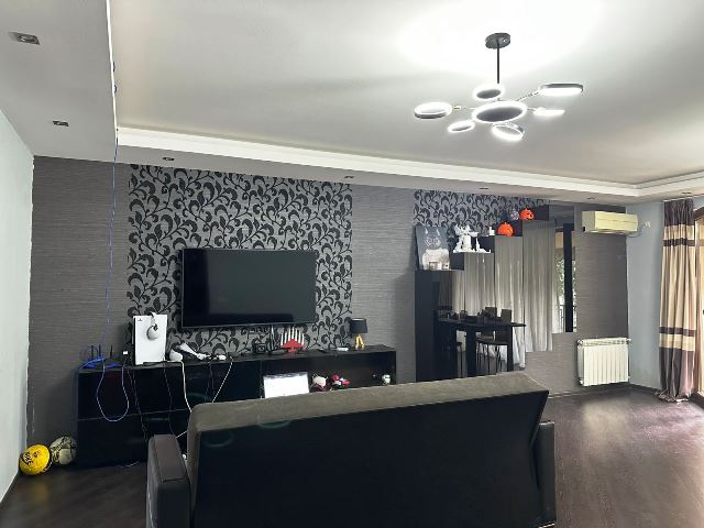 იყიდება ბინა საბურთალოზე