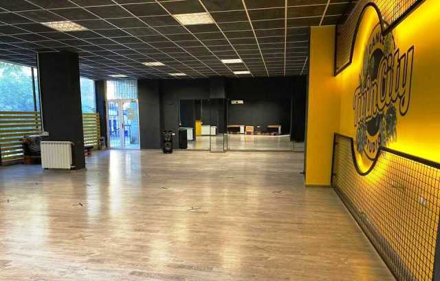 იყიდება კომერციული ფართი დიდუბეში