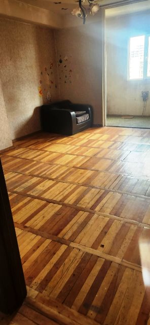 იყიდება ბინა დიდ დიღომში